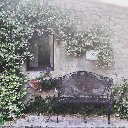 فندق مبيت وإفطار Le Bumbarelle 3*